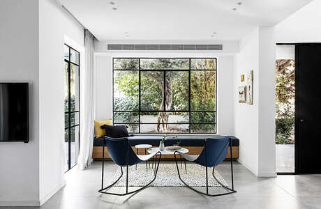 MG House by Maya Sheinberger