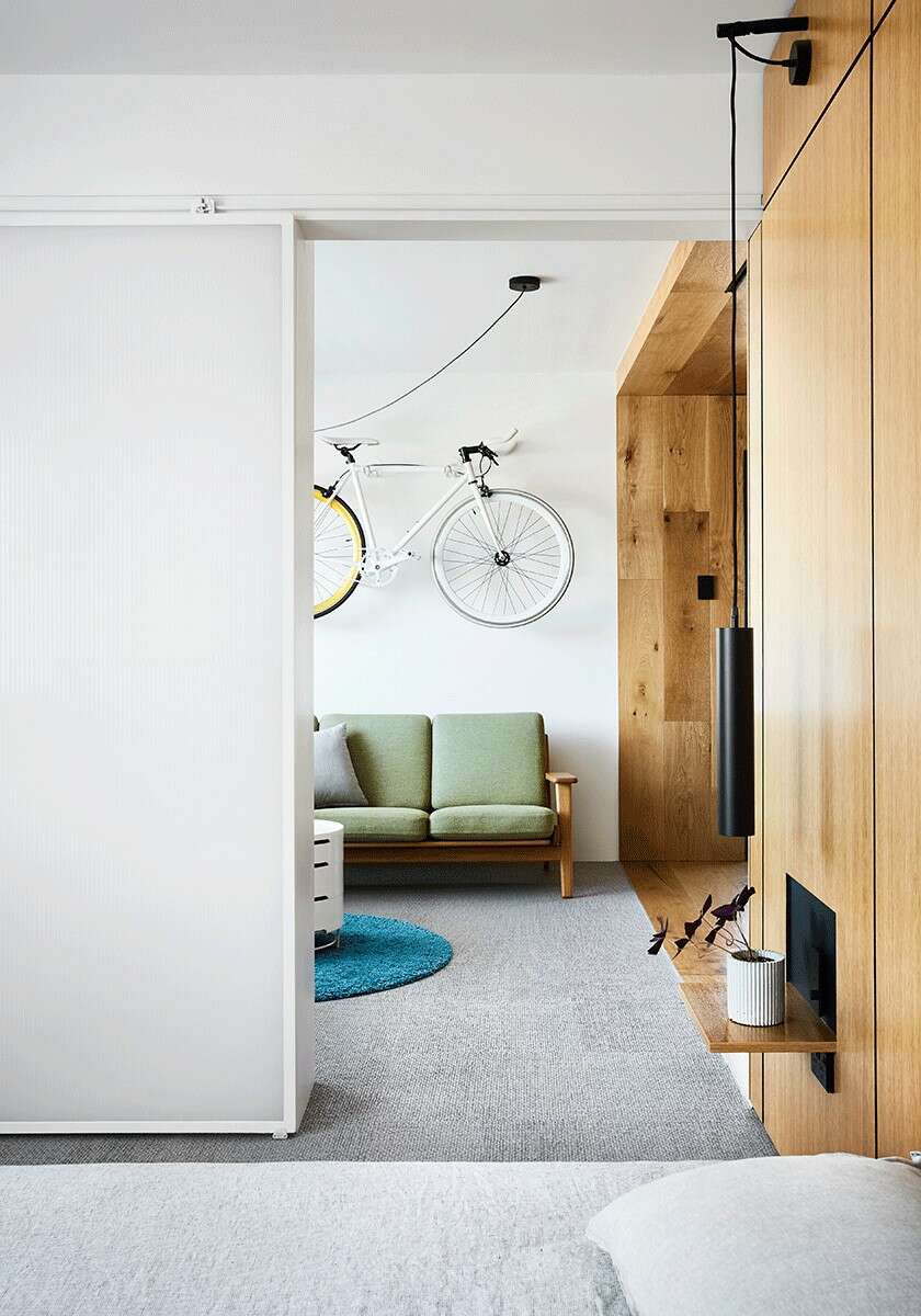Apartment Conversion by tsai Design