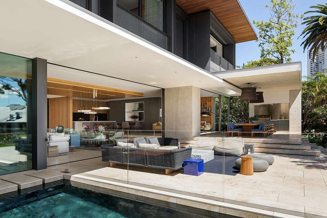 Double Bay Home by SAOTA | HomeAdore