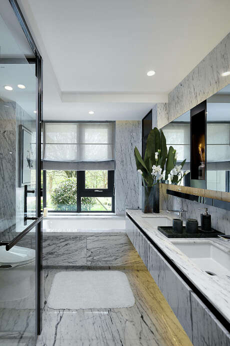 Apartment in Chongqing by Shenzhen Qianxun Decorative Art and Design Co. - 9