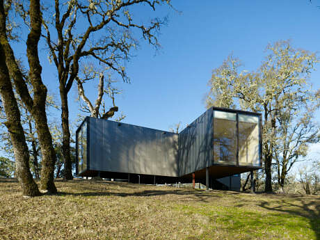 Moose Road Residence by Mork Ulnes Architects - 8