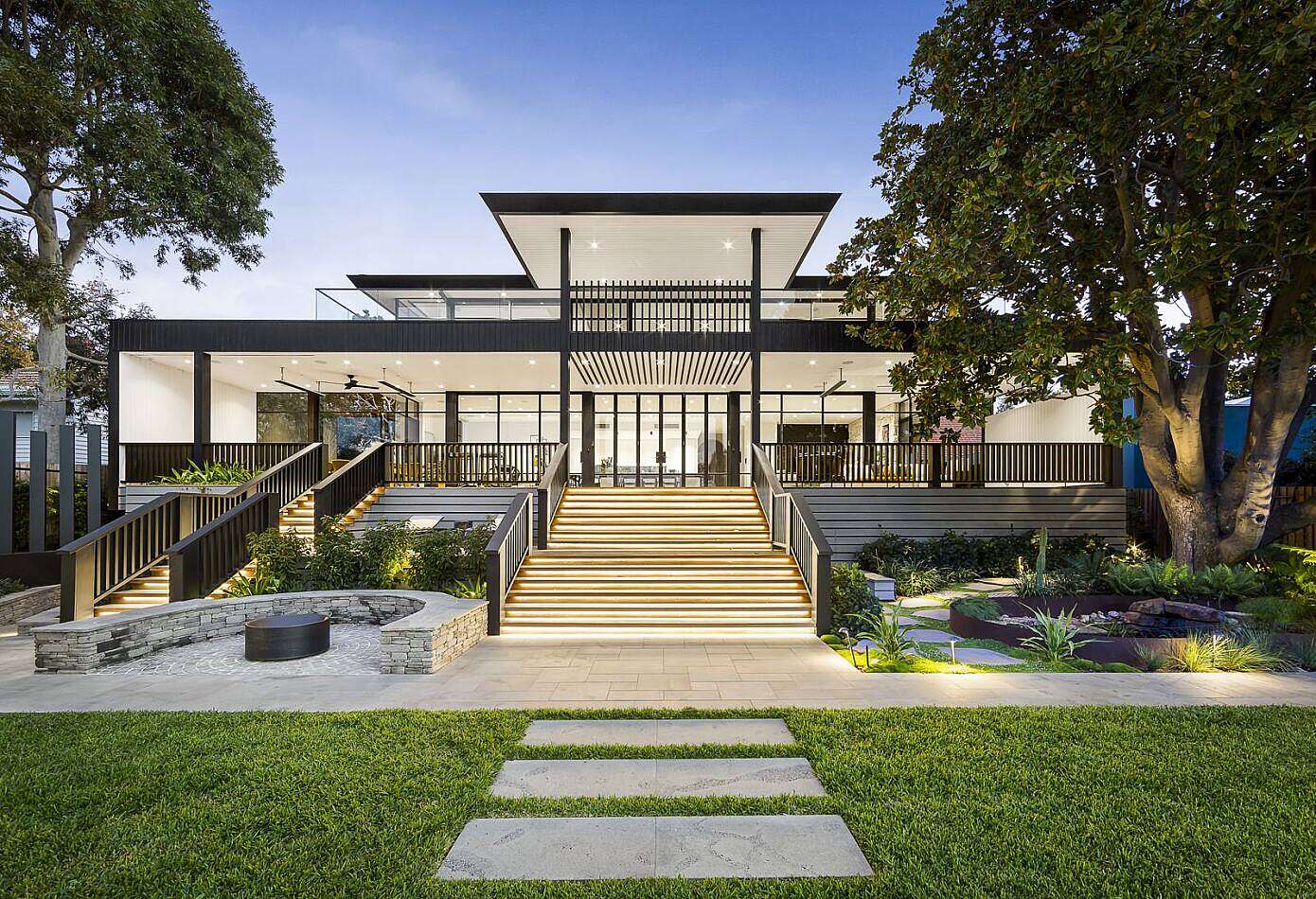 Home in Hampton by Integrated Technologies Australia