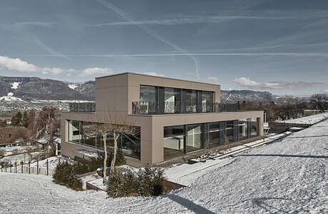 House in Bern by Tormen Architekten