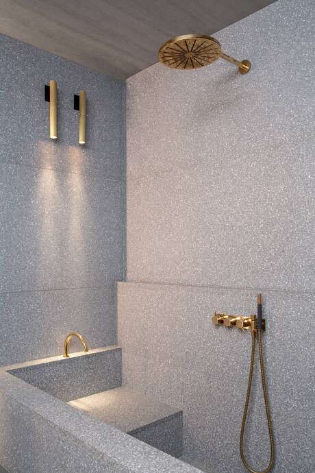 Ester’s Apartment by Ester Bruzkus Architects - 9