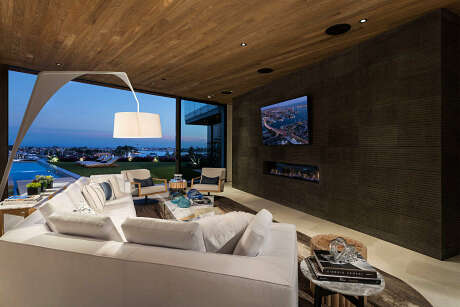 Newport Beach House by Wolf Design Studio - 3
