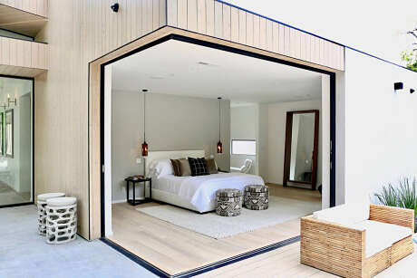 Home in Pasadena by Meridith Baer Home - 5