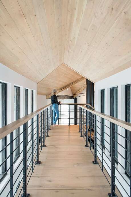 Bridger Canyon Residence by Faure Halvorsen Architects - 6