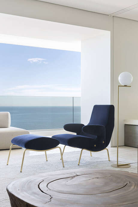 RS Apartment by Studio Arthur Casas - 5