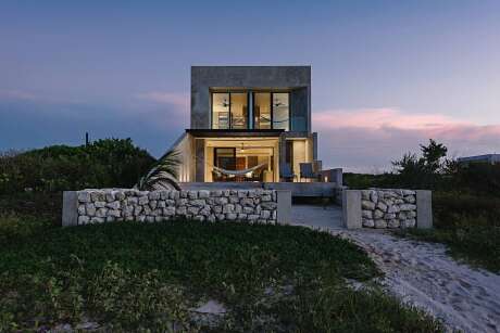 Chuburná House by Enrique Cabrera - 13