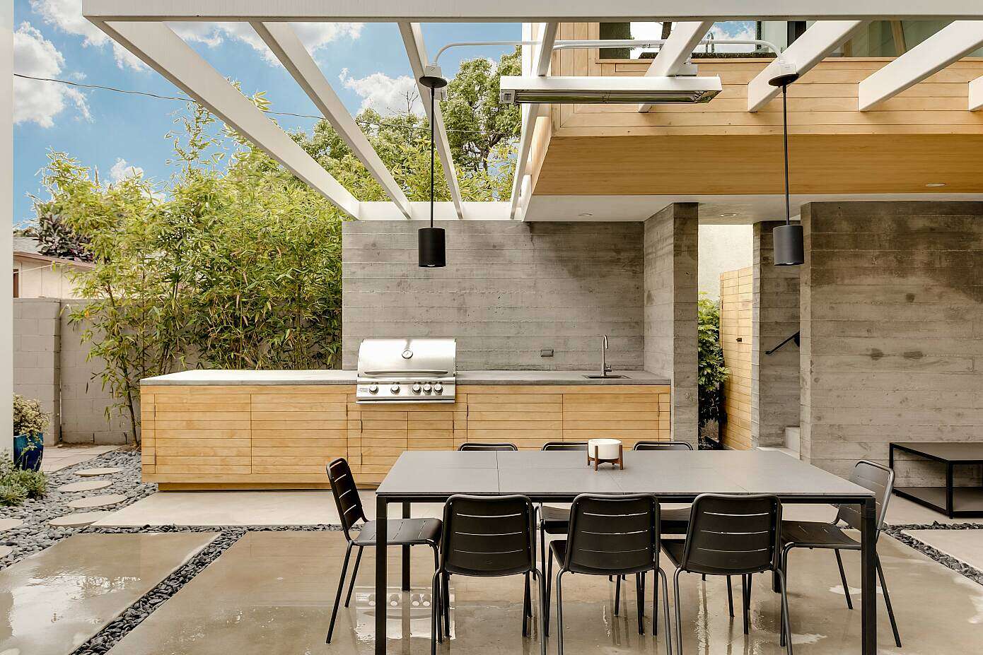 Contemporary Pool House by Racing Green