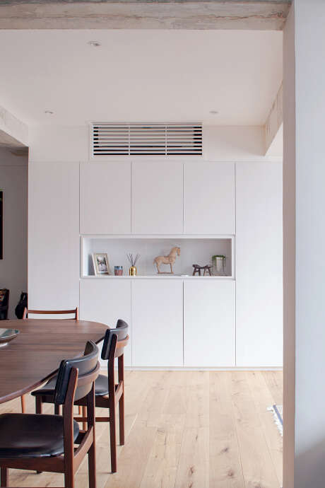 Quarry Bay Residence by Lim + Lu - 3