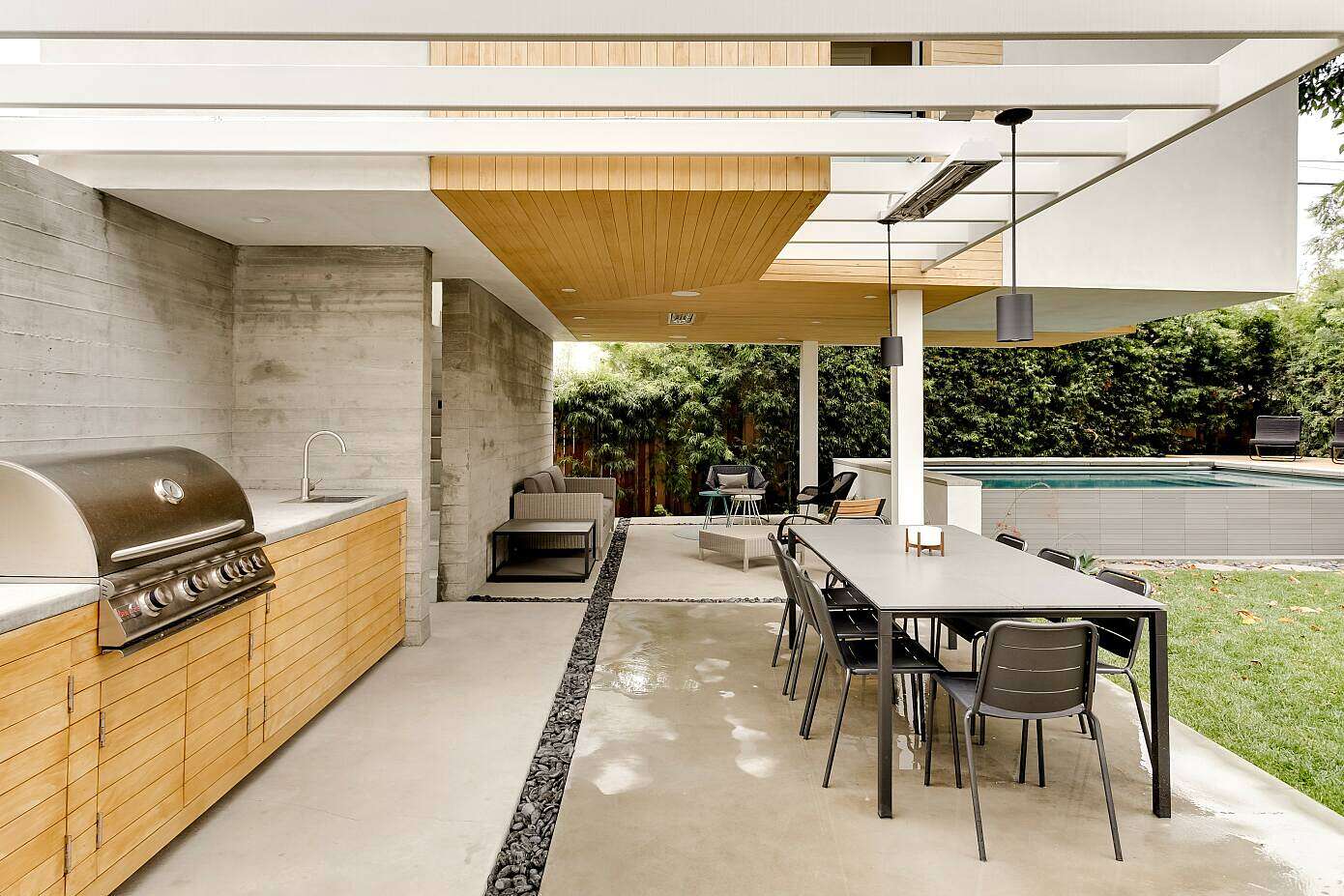 Contemporary Pool House by Racing Green