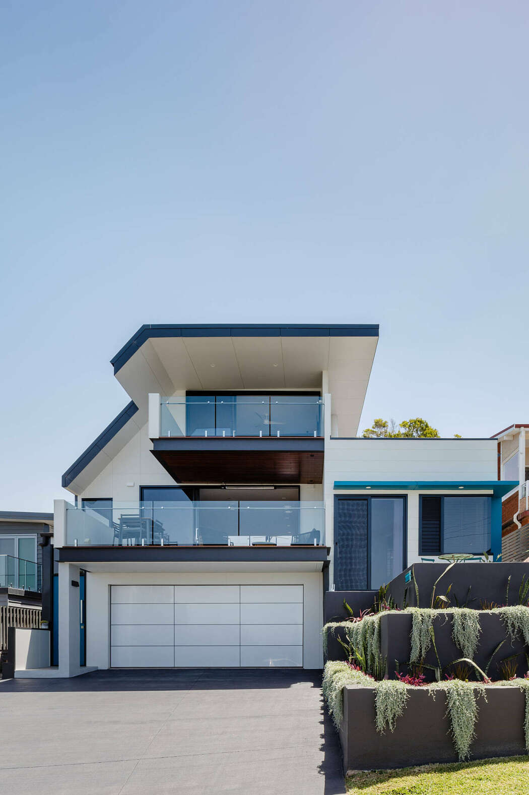 Kiama House by I Architecture HomeAdore