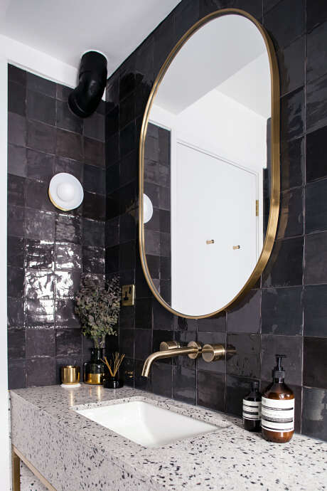 Quarry Bay Residence by Lim + Lu - 9