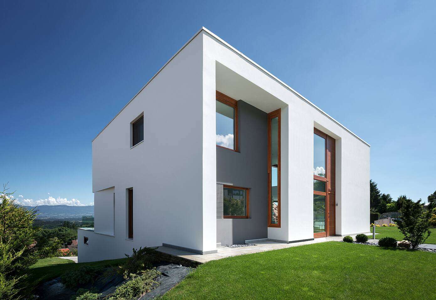 Elle Maison by Damilanostudio Architects