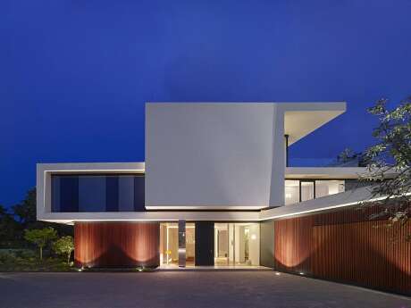 Villa in Saarbrücken by Weber + Hummel Architekten - 8