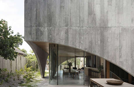 Hawthorn House by Edition Office