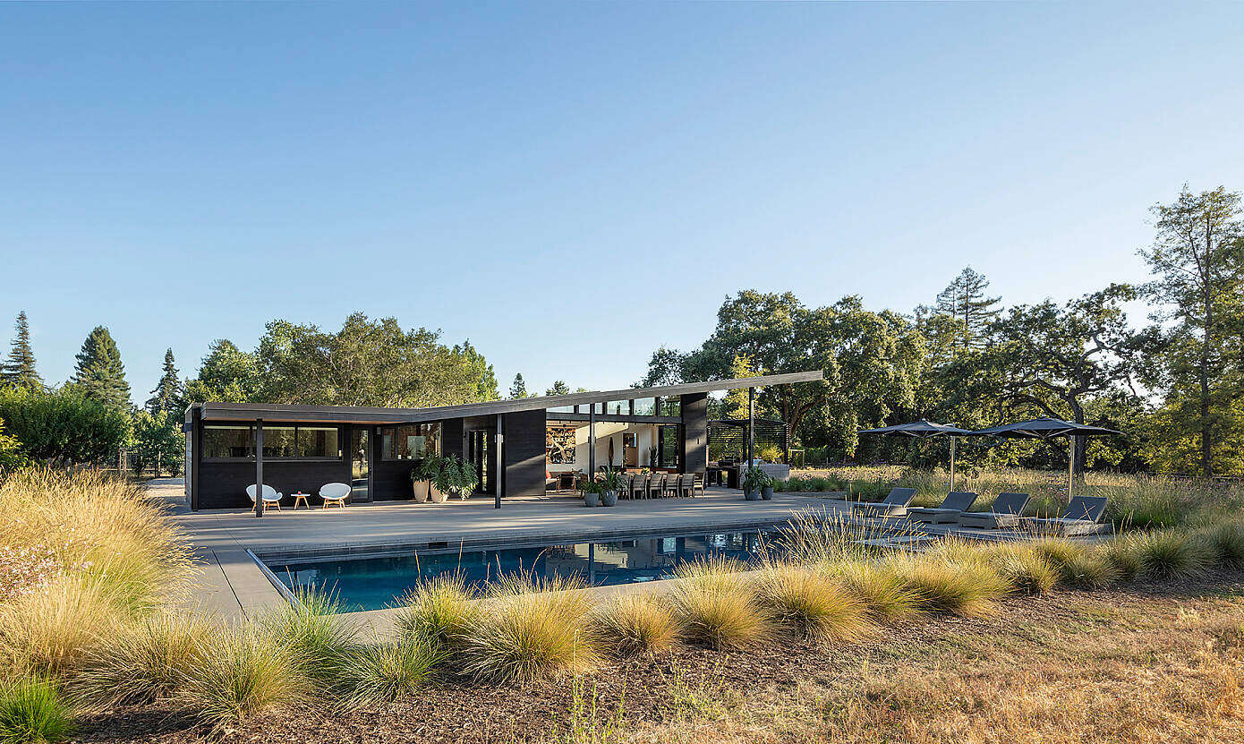 Napa Pool House by Bevan + Associates