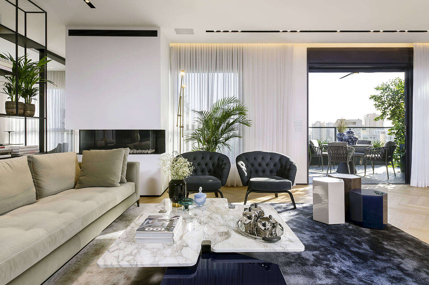 Penthouse X by K.O.T Architects