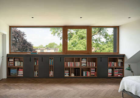 House in Streatham by Rado Iliev - 5