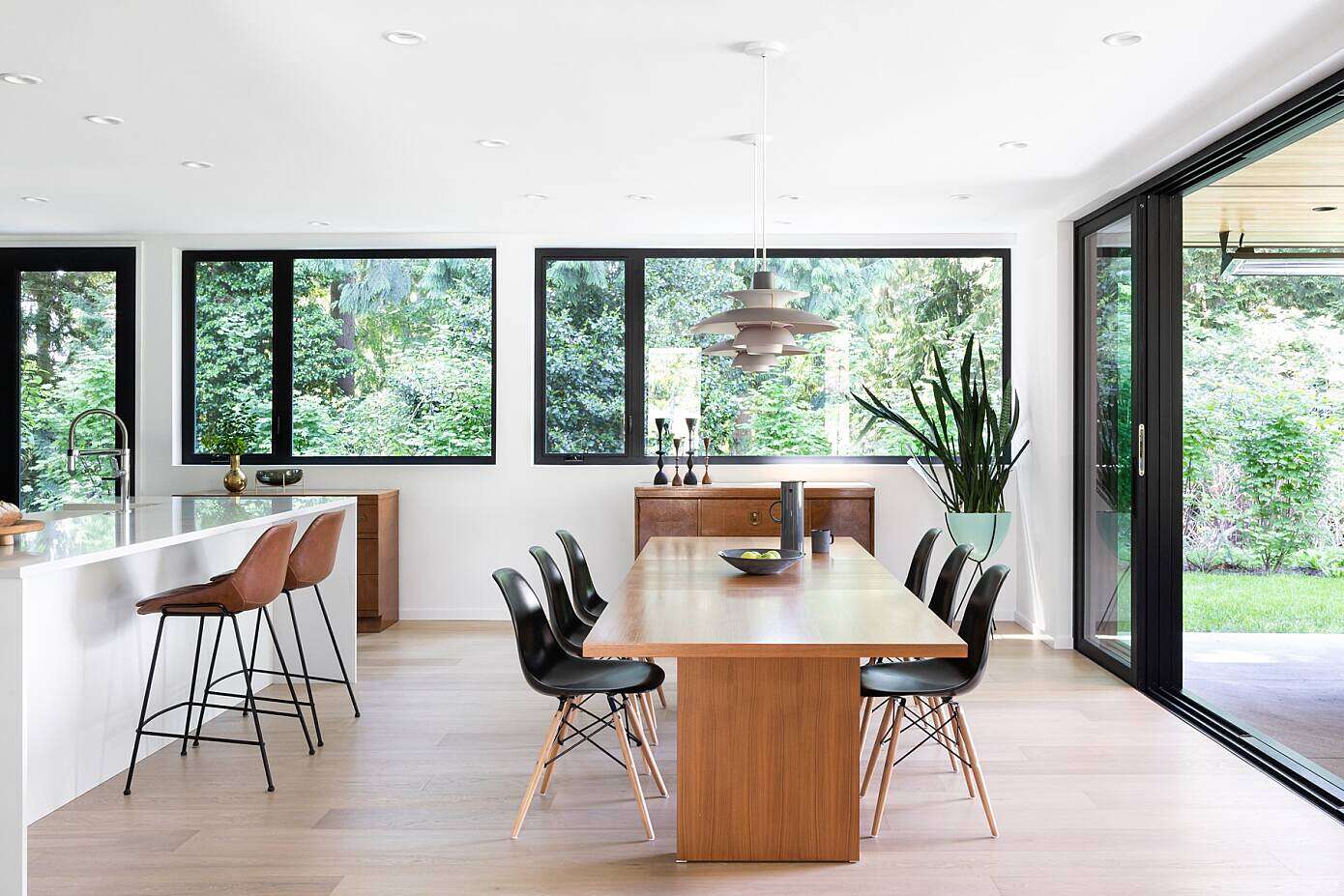 Newmarket Modern by Sophie Burke Design