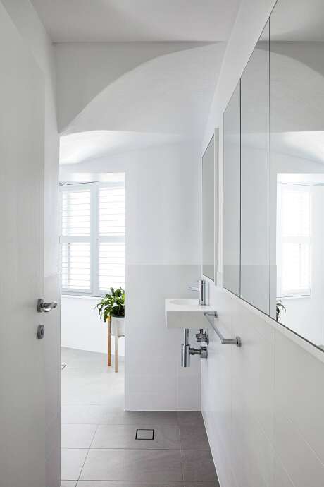 Balgowlah Heights 2 by Hobbs Jamieson Architecture - 9