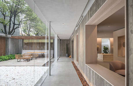 An Urban Retreat by Lukstudio