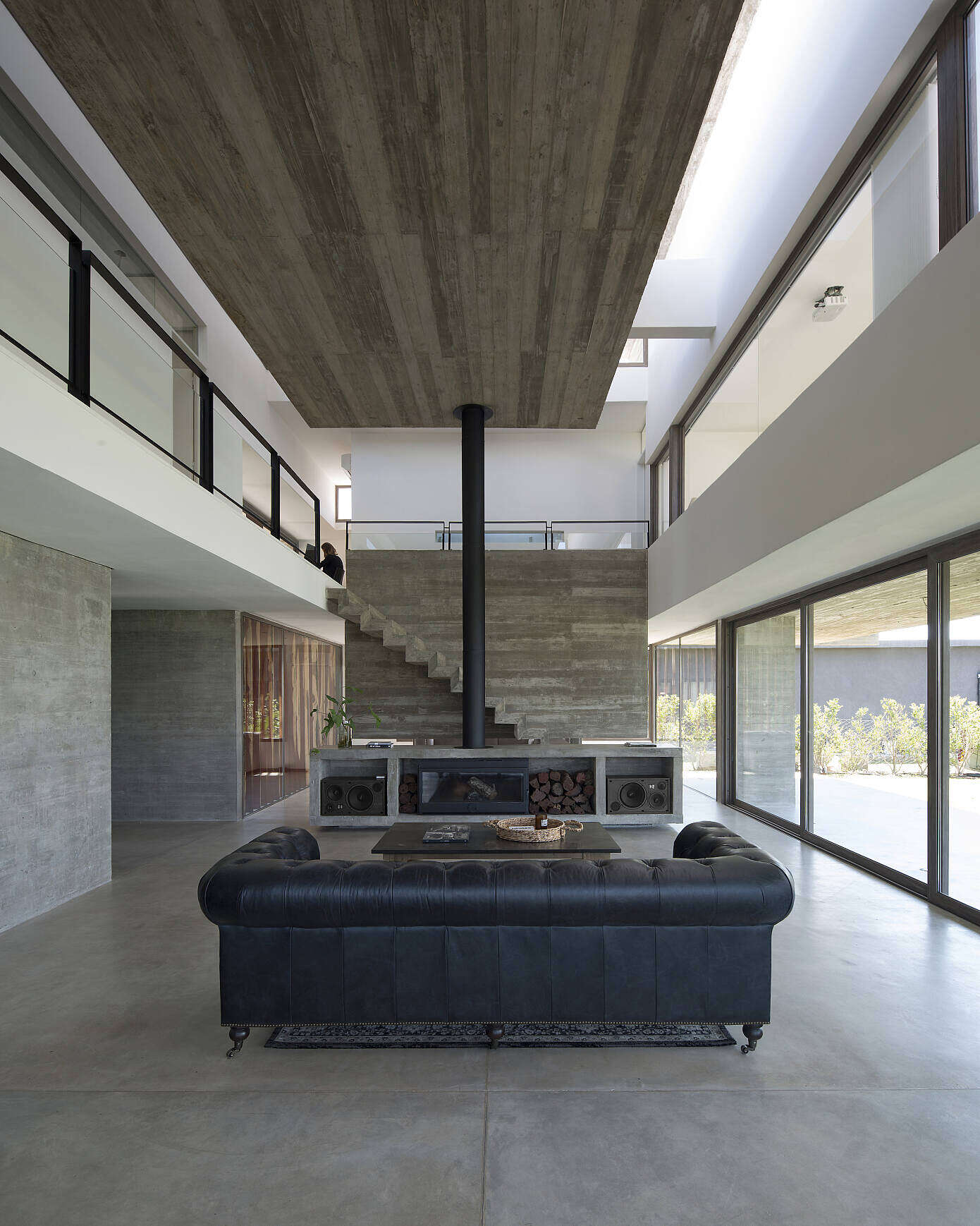 10 House by Luciano Kruk Arquitectos