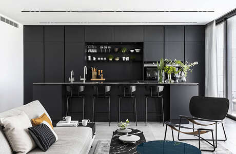 C Apartment by Maya Sheinberger