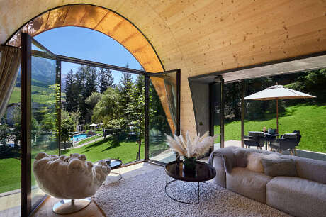 MI Chalet by Castlunger Arch. Karlheinz - 3