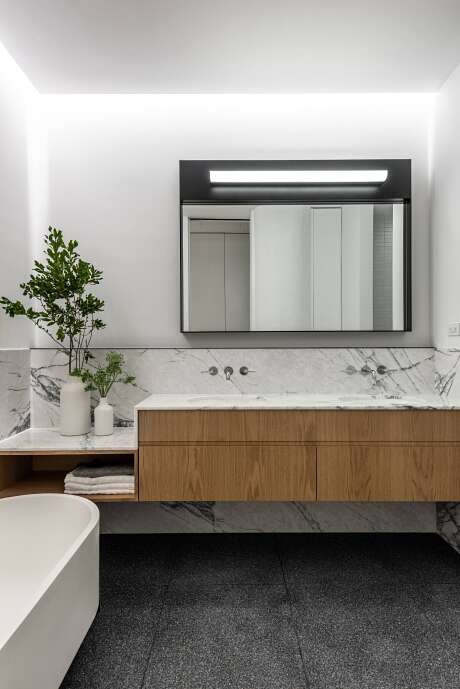 Four Corners Loft by Worrell Yeung - 13