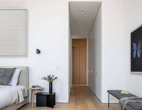 Four Corners Loft by Worrell Yeung - 10