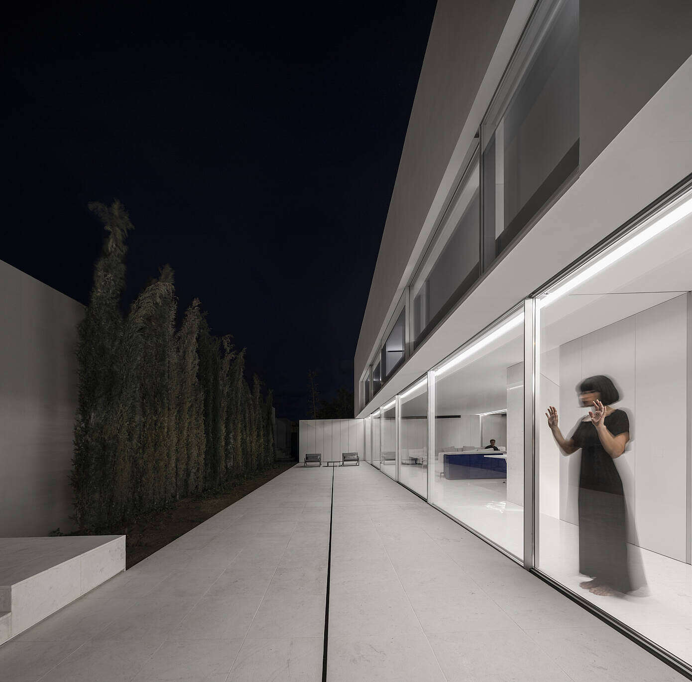 030-santa-pola-house-fran-silvestre-arquitectos
