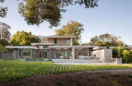 Contemporary Classic by Mattingly Thaler Architecture