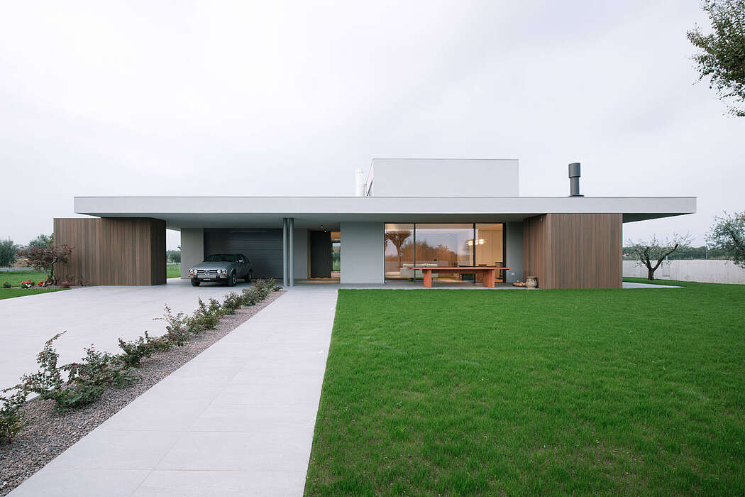 House BB by Didonè Comacchio Architects