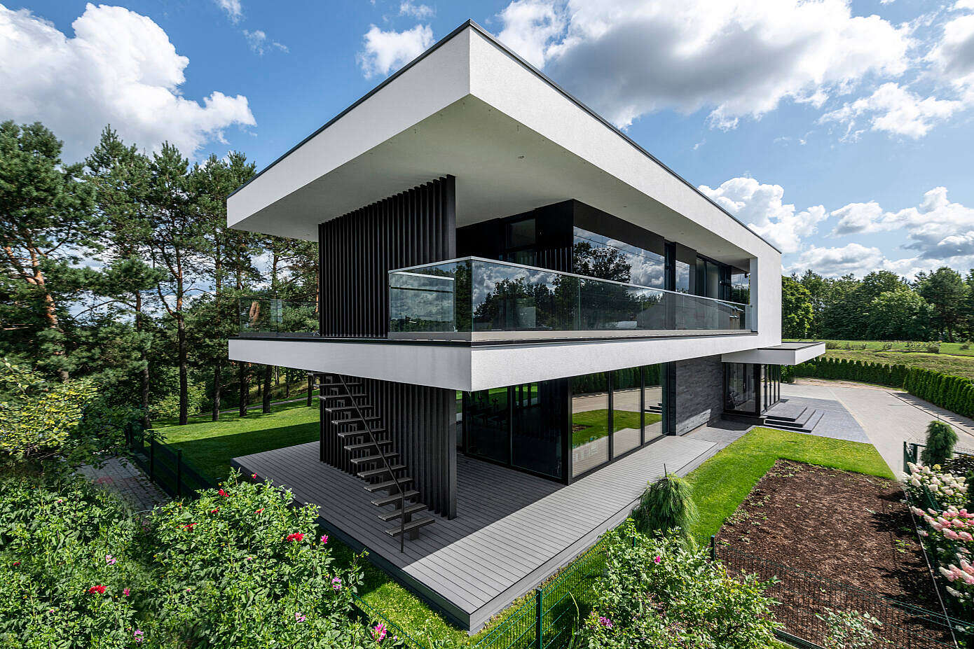 Panoramic View House by Archlab