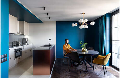 V. Apartment by MalyKrasota Design