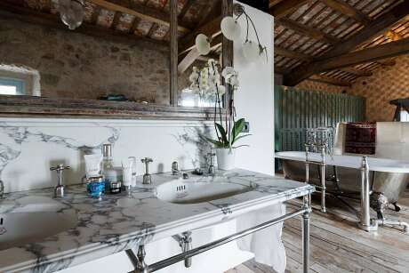 Catalan Farmhouse by Ana Engelhorn Interior Design - 11