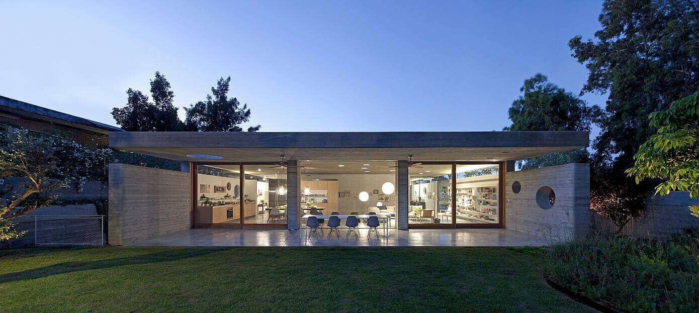A House of an Architect by Pitsou Kedem Architects