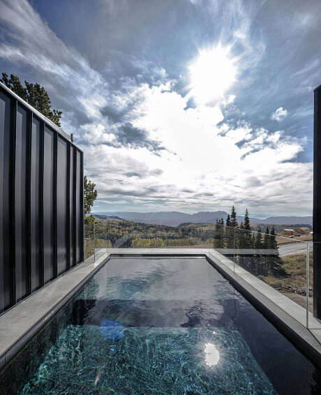 The Kinii Ski Lodge by Obicua - 8