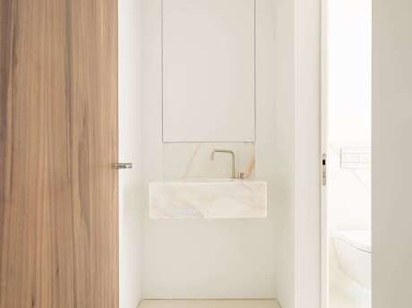 Fontana DQ1 Apartment by Machado Igreja / Arquitectos - 8