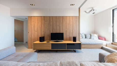 Penthouse Renovation by Studio FFWD Arquitectes - 1