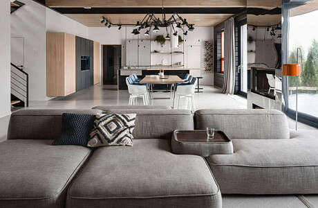 House in Kiev by Azovskiy + Pahomova