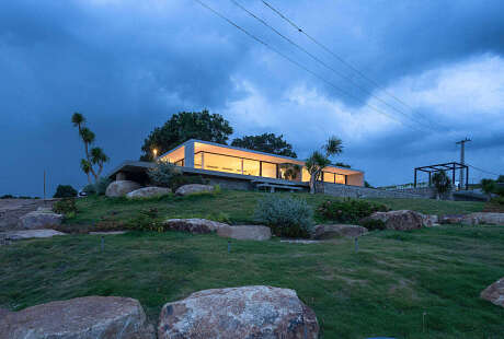 Cam Hai House by Idee Architects Vietnam | HomeAdore