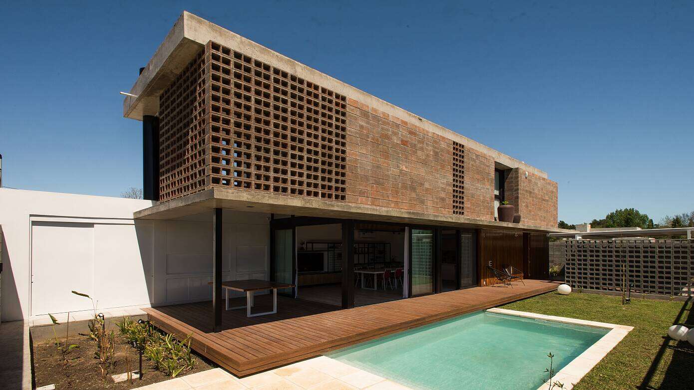 Casa Quincho by VA Arquitectos
