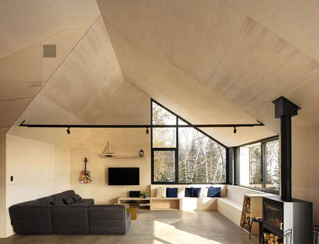 Cabin A by Bourgeois / Lechasseur Architectes - 1