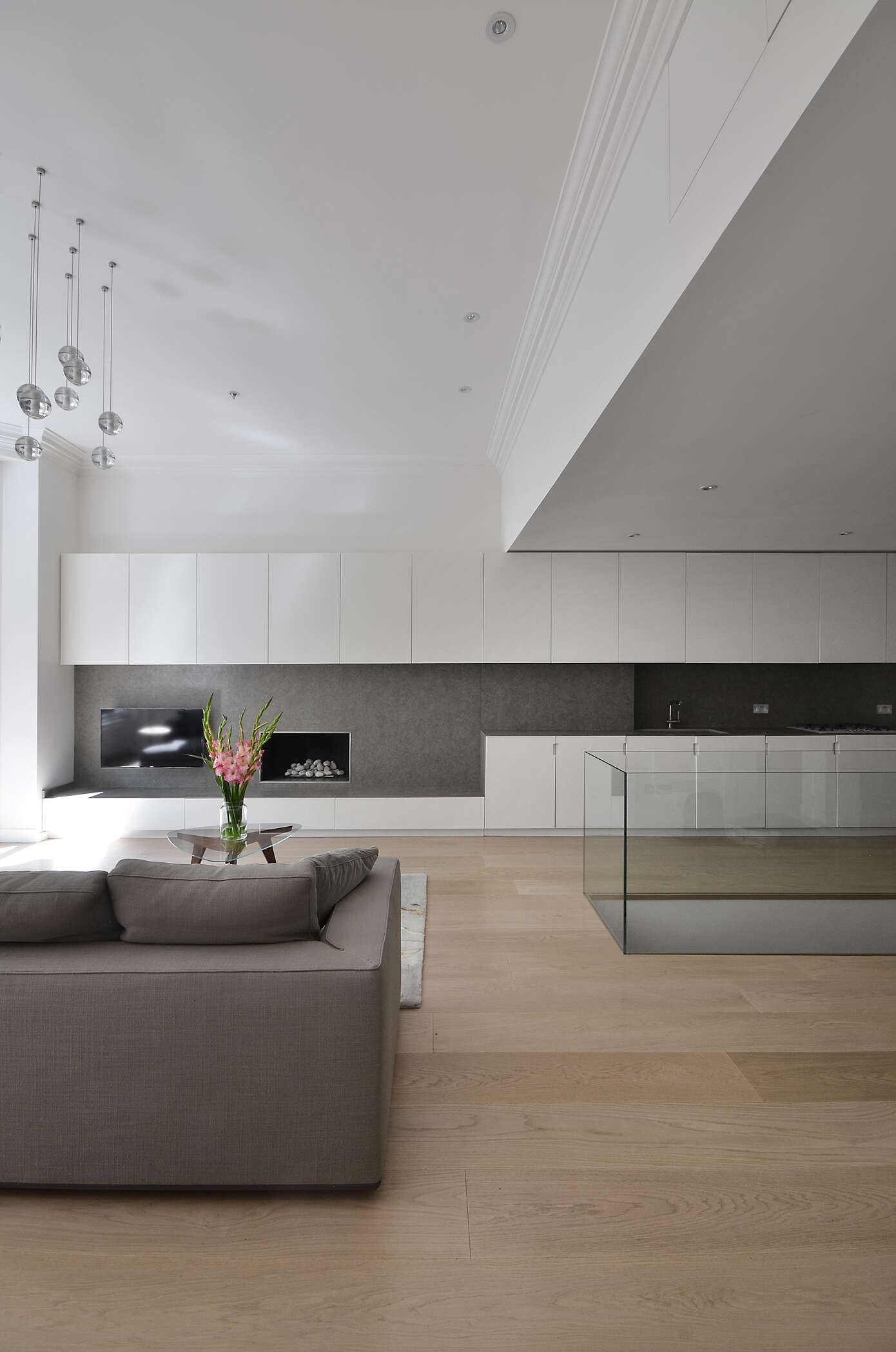 CR Apartment by Daniele Petteno Architecture Workshop