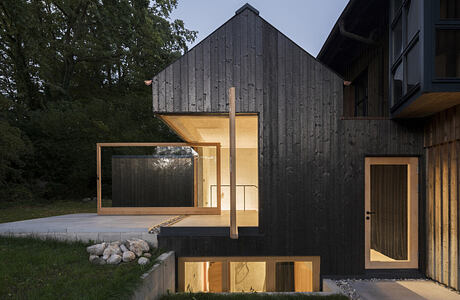 The Black House by Buero Wagner