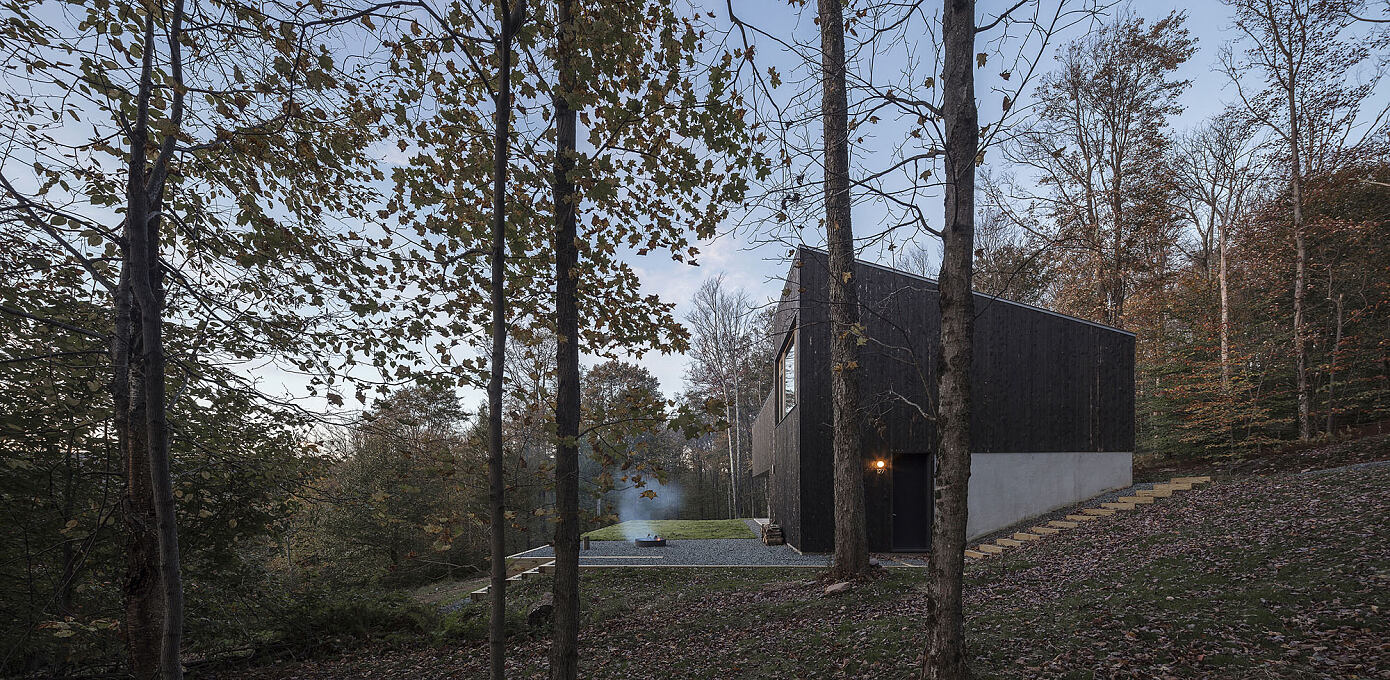 Camp O House-Studio by María Milans Studio