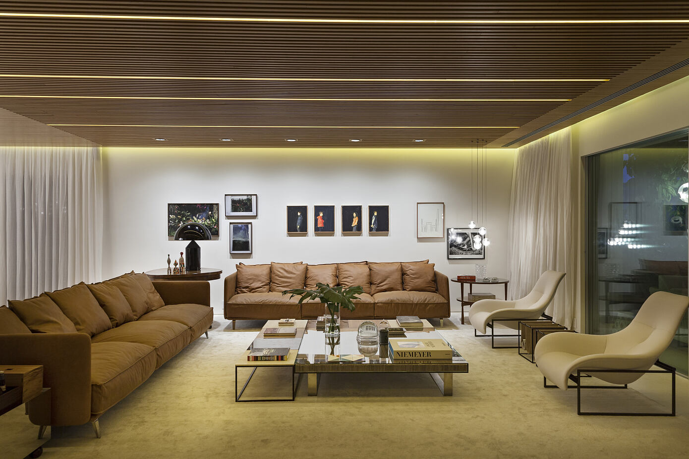 AQH Apartment by Coletivo Arquitetos
